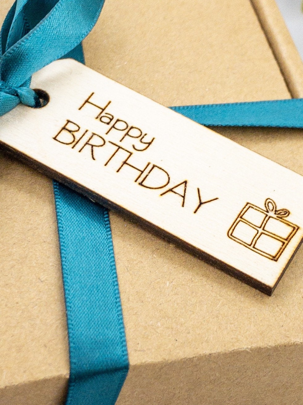 Wooden gift Tags set