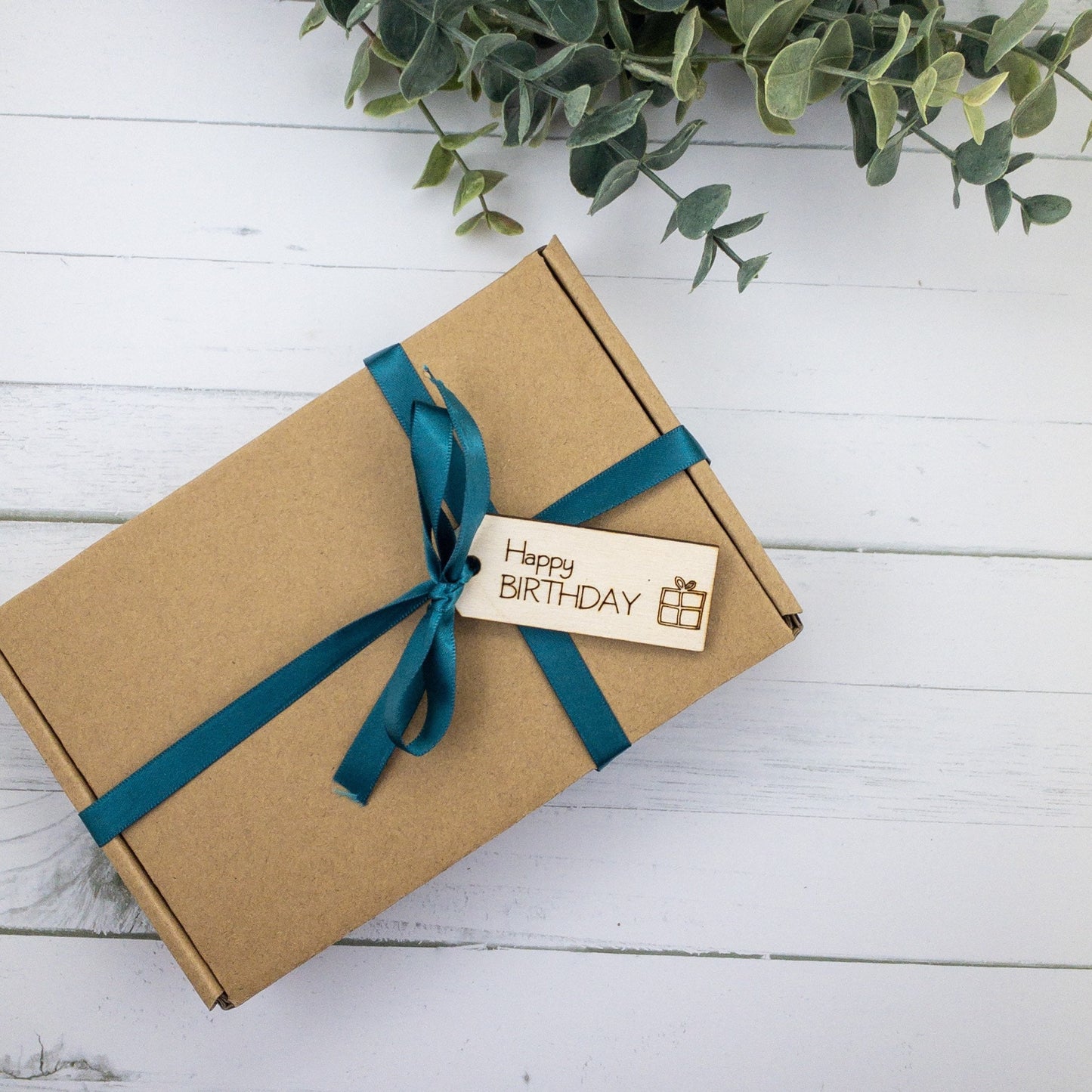 Wooden gift Tags set
