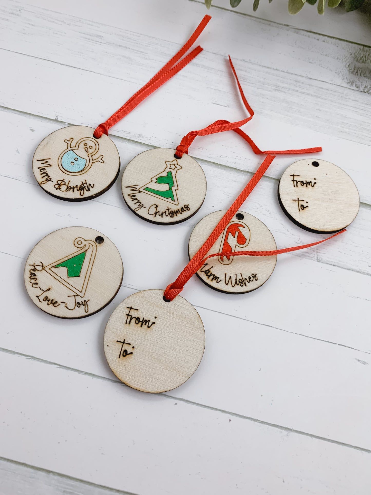 Christmas gift tags set